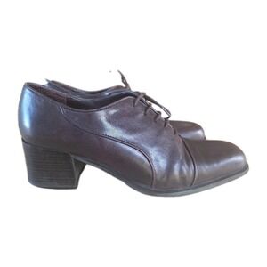 Etienne Aigner Big City Oxford Heels